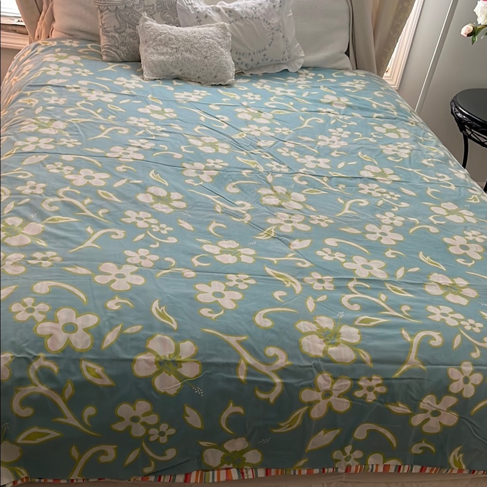Pottery Barn Kids Reversible Full/Queen Duvet Cover - Picture 4 of 5